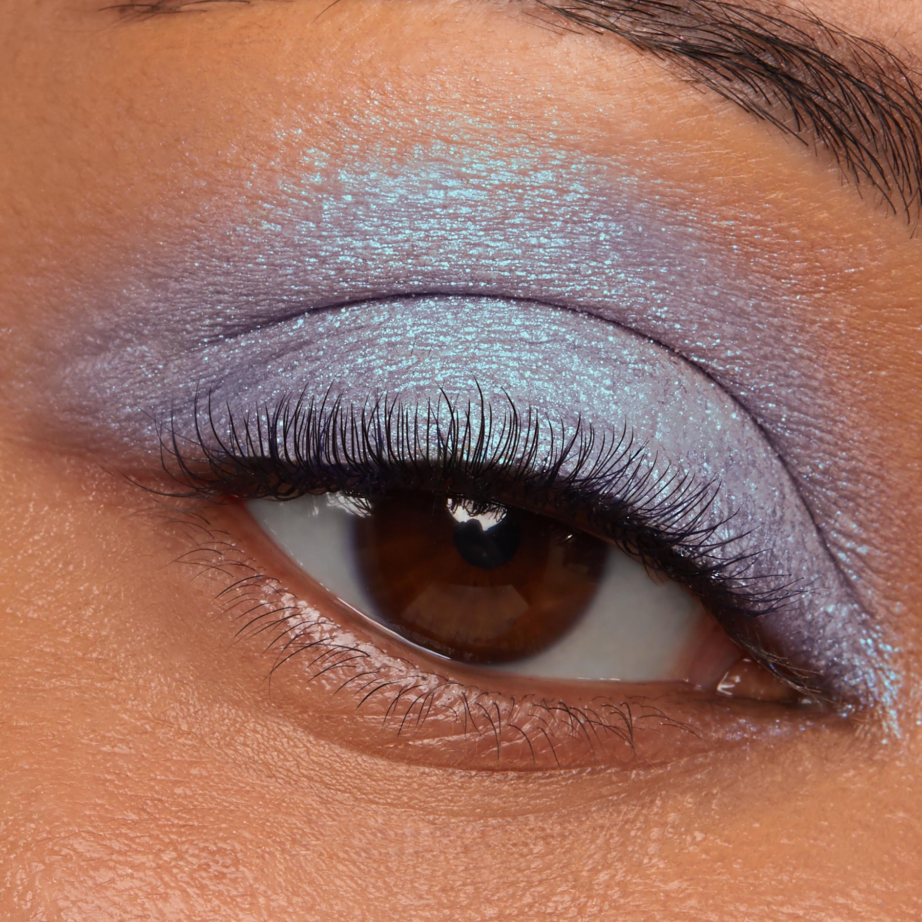 Hallucinogenius - Lasting Professional Eye Glow