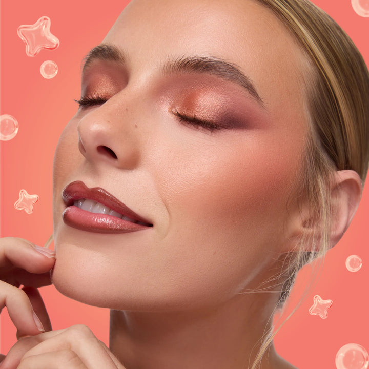 Peachy Perfection - Classic Deluxe Beauty Edit