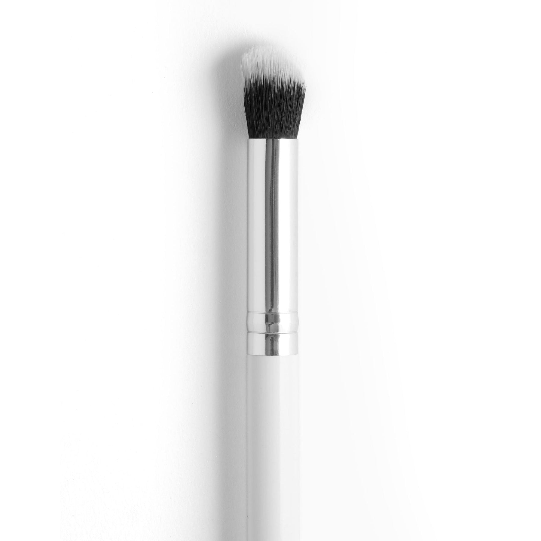 Small Detail Brush - Versatile Performance Artistry Favorite
