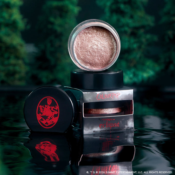Cullen Coven - Comfortable Iconic Eye Color