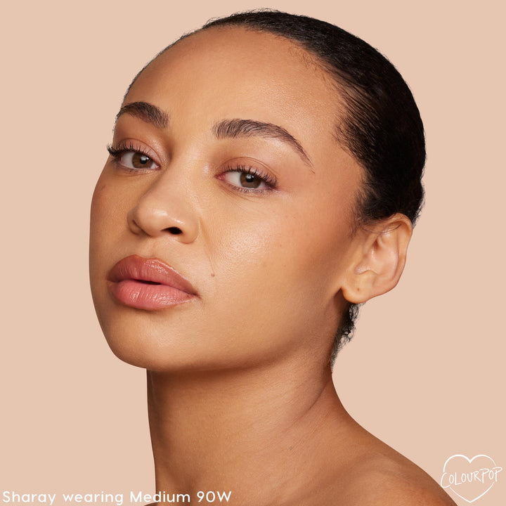 Medium 90 W - Luminous Expressive Complexion Coverage